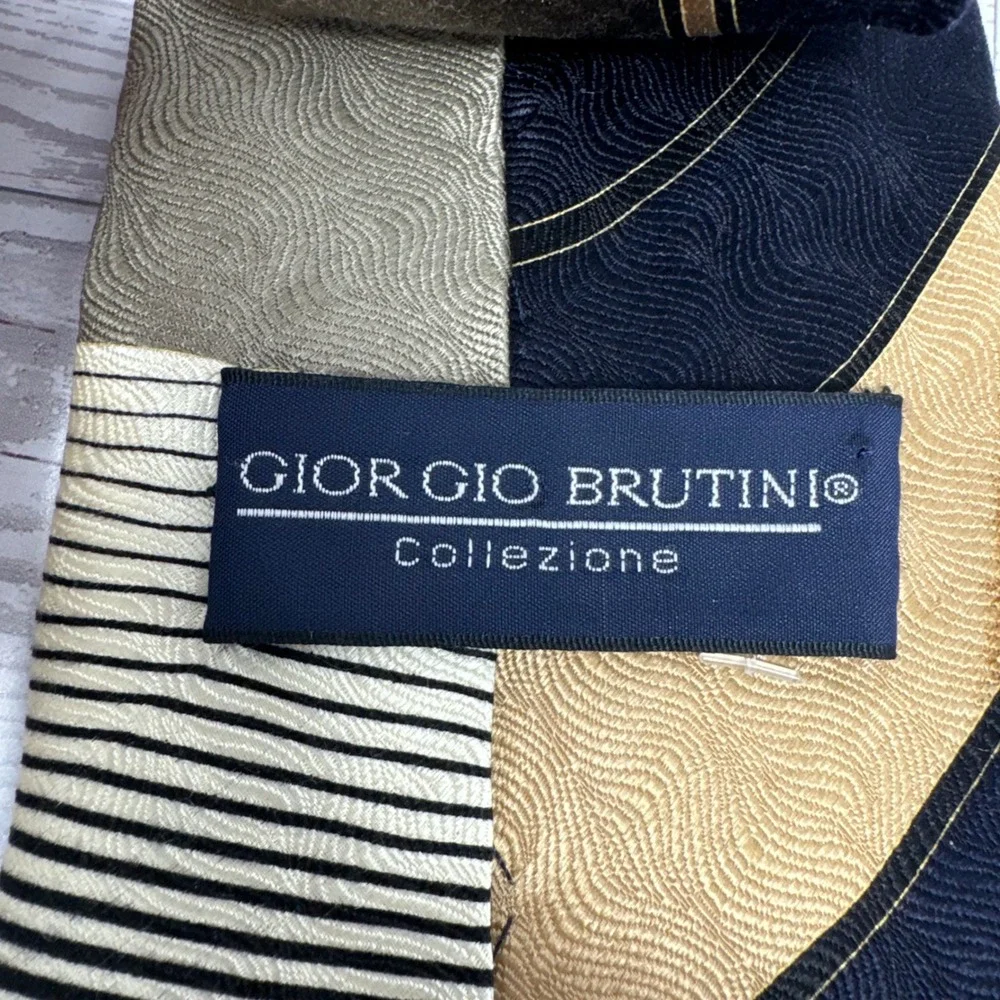 Giorgio‎ Brutini Collezione Mens Silk Tie Navy Blue Gold Tan Geometric Abstract